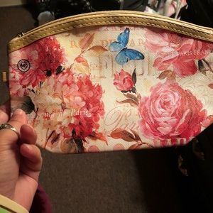 Makeup bag